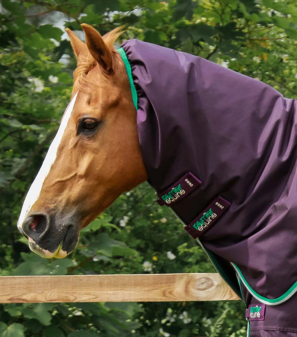 Premier Equine UK Buster 200g Turnout Rug with Snug-Fit Neck Cover - Purple