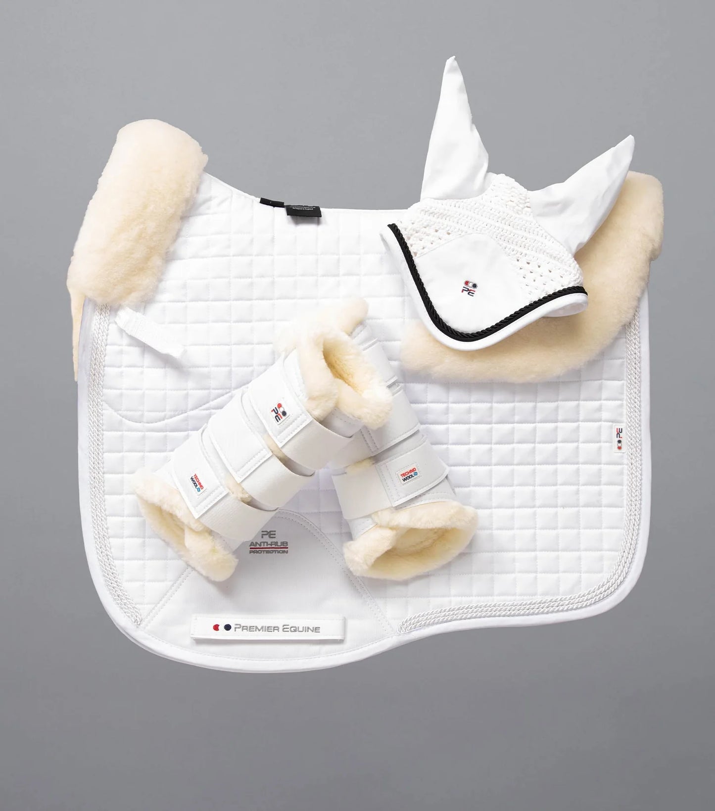 Premier Equine UK - Close Contact Merino Wool European Saddle Pad - Dressage Square White/Natural Wool - Full