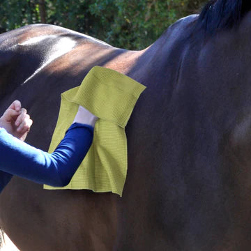 ECP - Equine Comfort Products - MICROFIBER WIPE DOWN CLOTH 16" X 28"