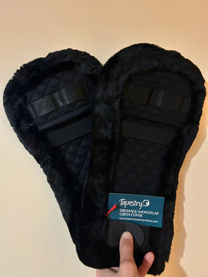 Tapestry Equine Dressage/Monoflap Girth Cover (pr) - Black