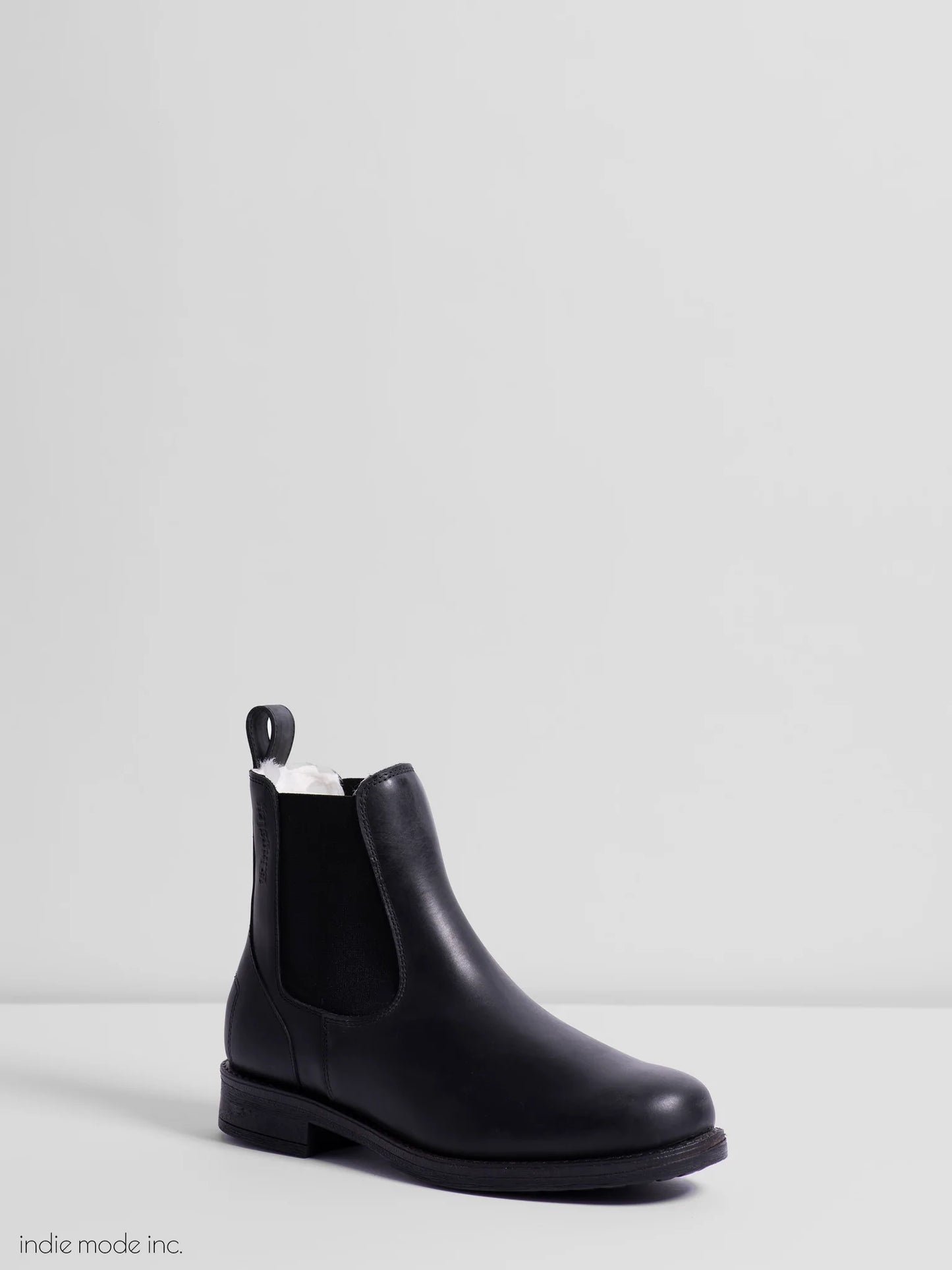 Kingsley Amsterdam Boot 39 Gaucho Black/Black Elastic with White Sheepskin Lining