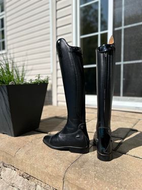 Petrie Coventry Riding Boots - consignment!  (4.5UK foot/44.5H/29.5C) Approx Size 6.5-7US