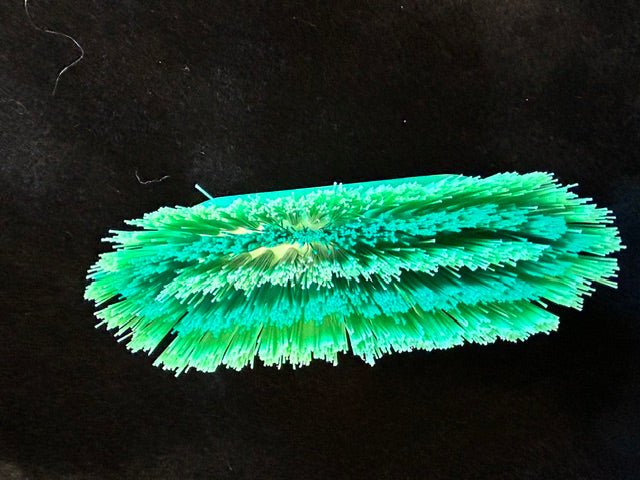 Hill Brush 6.75" Grippee Dandy Brush - Green