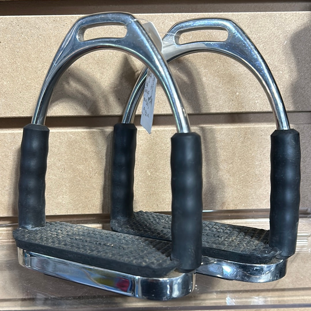 Used Sprenger System 4 Stirrups - Excellent Condition 4.25"