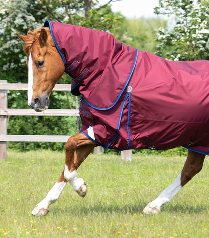 Premier Equine UK Buster 40g Turnout Rug with Classic Neck Cover Burgundy